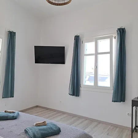 Alside Apartment *