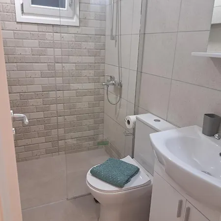 Alside Apartment