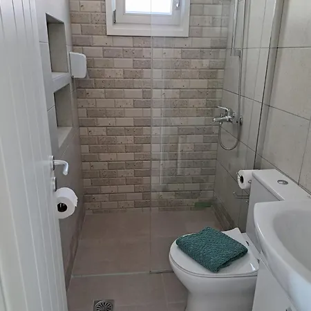 Alside Apartment *