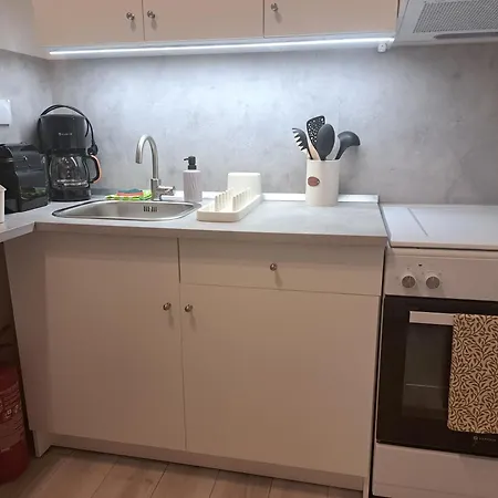 Alside Apartment *